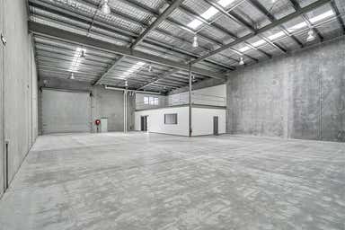 2 / 13 Ford Road Coomera QLD 4209 - Image 4