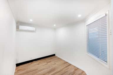 25/50 James Street Burleigh Heads QLD 4220 - Image 4