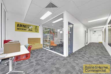 1/41 Robertson Street Fortitude Valley QLD 4006 - Image 4