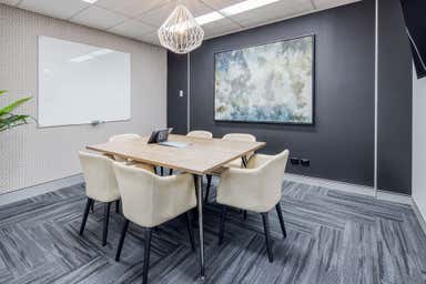 217 Logan Road Woolloongabba QLD 4102 - Image 3