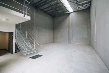 30/10-12 Sylvester Avenue Unanderra NSW 2526 - Image 3