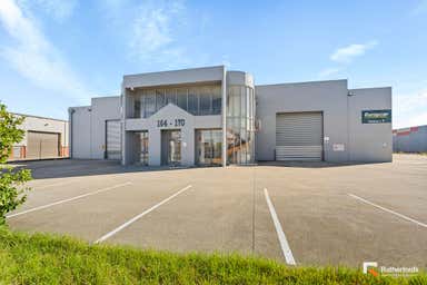 1/164-170 Barry Road Campbellfield VIC 3061 - Image 3