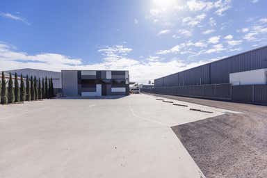 160 Gray Street Swan Hill VIC 3585 - Image 3