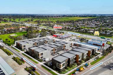 30 Faraday Boulevard Cranbourne West VIC 3977 - Image 3