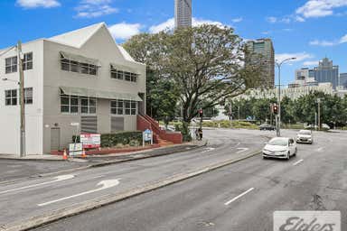 8/17 Peel Street South Brisbane QLD 4101 - Image 3