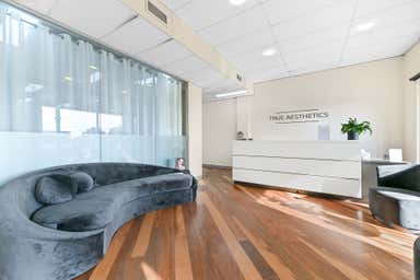 Suite 1 & 2, 5 Gloucester Avenue Berwick VIC 3806 - Image 4