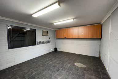 Unit 4, 30 Paramount Drive Wangara WA 6065 - Image 4