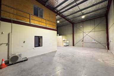 6/7 Friesian Close Sandgate NSW 2304 - Image 4