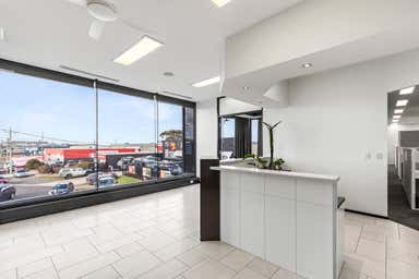 Level 1, 3 Sharon Court Bell Park VIC 3215 - Image 3