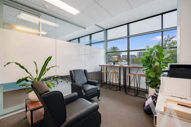 6/335 Wharf Road Newcastle NSW 2300 - Image 3