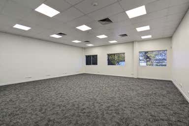 2/5 Mill Street Toowoomba City QLD 4350 - Image 4