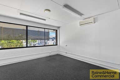 1/19 Thompson Street Bowen Hills QLD 4006 - Image 4