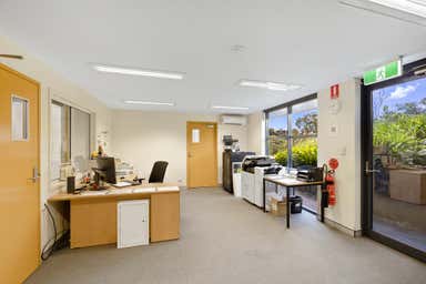6/12 Cecil Road Hornsby NSW 2077 - Image 3