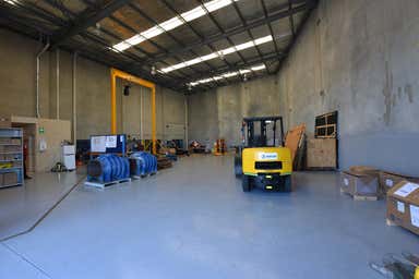 2/5 Geelong Court Bibra Lake WA 6163 - Image 4