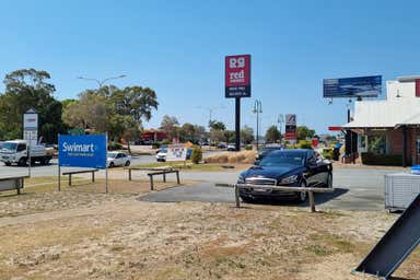 Shop 2, 380 Oxley Drive Runaway Bay QLD 4216 - Image 3