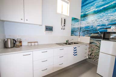 1/11 Maleny Road Landsborough QLD 4550 - Image 3