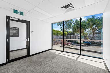 8 New Street Nerang QLD 4211 - Image 3