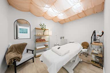 2/40 Annerley Road Woolloongabba QLD 4102 - Image 4