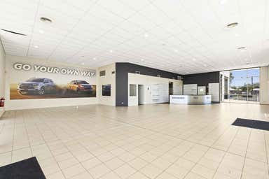 108 - 110 Drayton Street Dalby QLD 4405 - Image 4