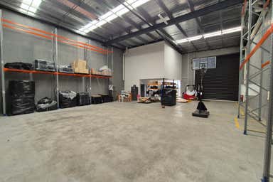 2/61 Industrial Circuit Cranbourne West VIC 3977 - Image 3