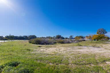 39 Central & 72 Coolgardie Avenue Ascot WA 6104 - Image 4