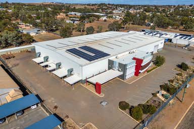 98 Byfield Street Northam WA 6401 - Image 3