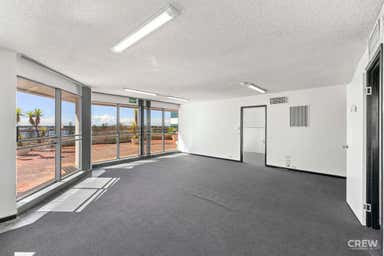 12/66 Marine Parade Southport QLD 4215 - Image 4