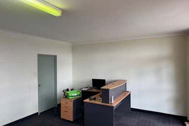 1/56 Truganina Road Malaga WA 6090 - Image 4