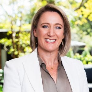 Louise Rigg Louise Carrigg - Barry Plant Heathmont & Ringwood - - realcommercial.com.au