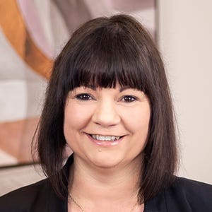 Leeanne Dench - Stone Real Estate - Logan West - realcommercial.com.au