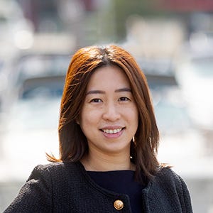Mia Chen
