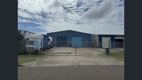 Rent solar panels at 1/11 Latcham Drive Caloundra West, QLD 4551