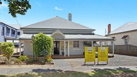 Rent solar panels at 107 Herries Street East Toowoomba, QLD 4350