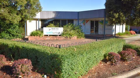 Rent solar panels at 1/601 Olive Street Albury, NSW 2640