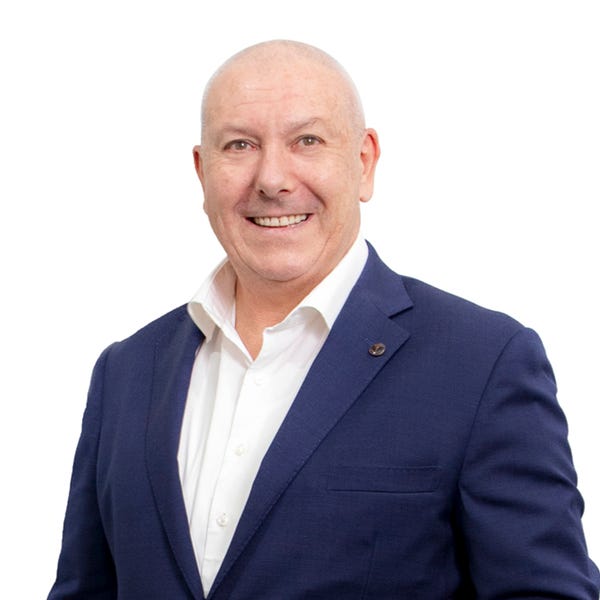 Vincent Golf Hall & Partners First National Dandenong realestate