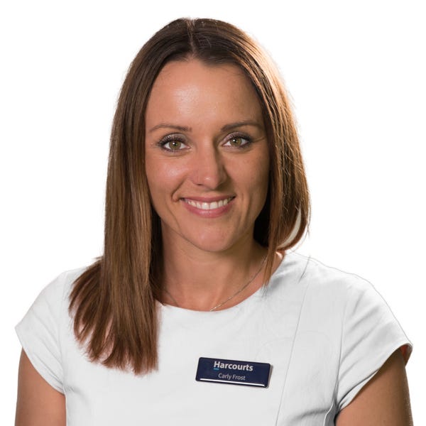 Carly Frost Harcourts Wine Coast (RLA 249515)