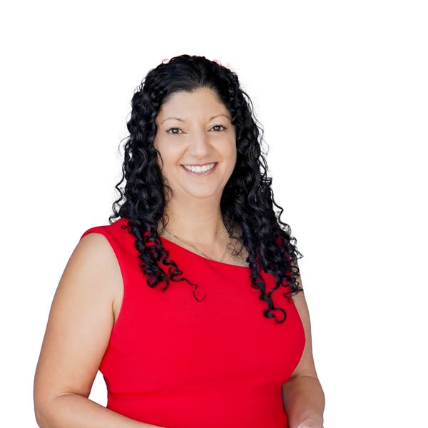 Rita Suters Agents on Point VICTORIA POINT