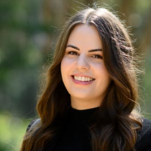 Lauren Walker - Ray White - United Group - realestate.com.au