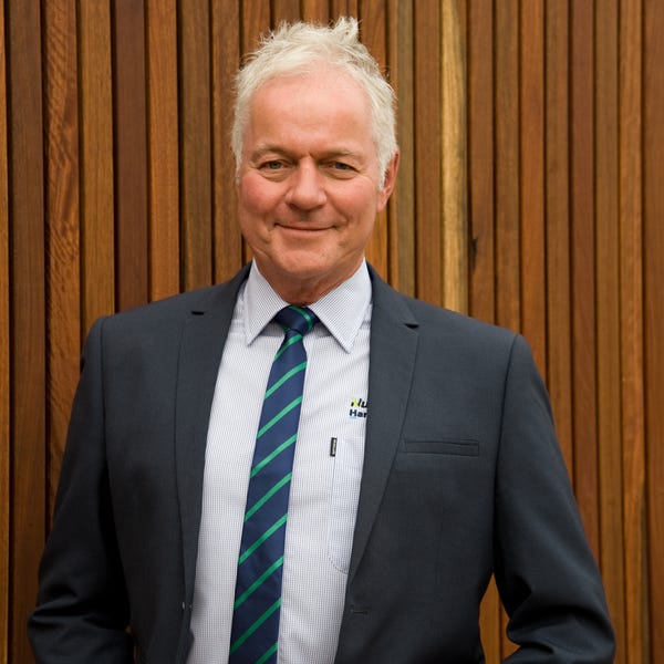 Darren Scarce Nutrien Harcourts BR&C Agents SWAN HILL realestate