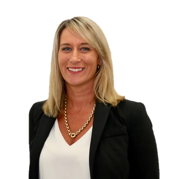 Denise Quick Raine & Horne Redland Bay REDLAND BAY