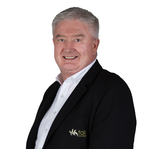 Peter Clark Fall Real Estate Sandy Bay