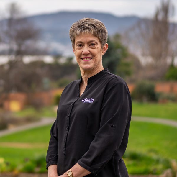 Julie Cawthorn Roberts Real Estate Glenorchy