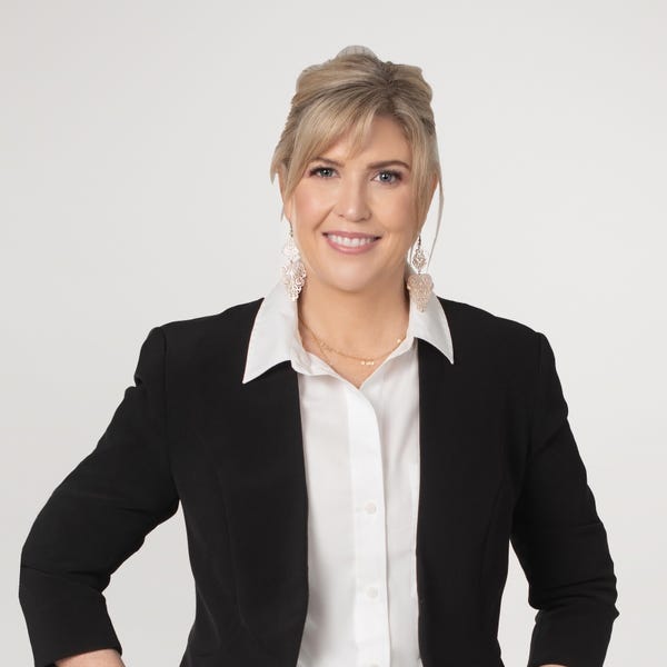 Barb Blackhall White Picket Real Estate MACKAY