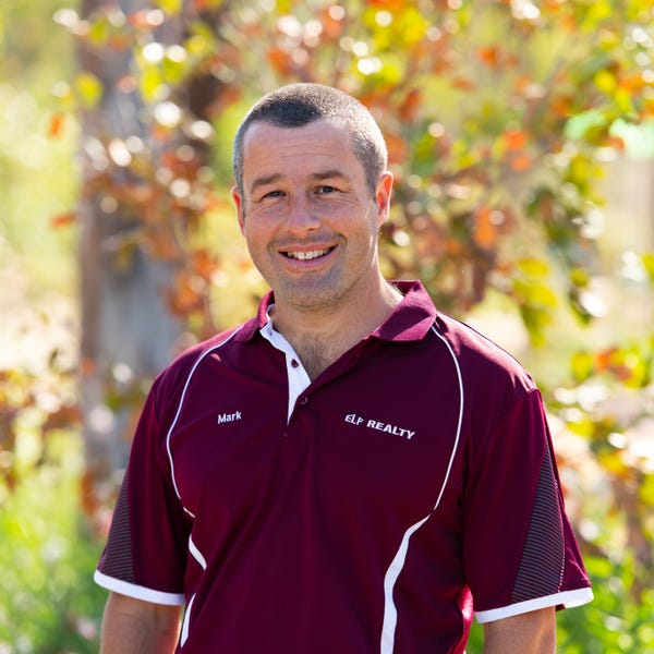 Mark Elphinstone Elf Realty Hatton Vale