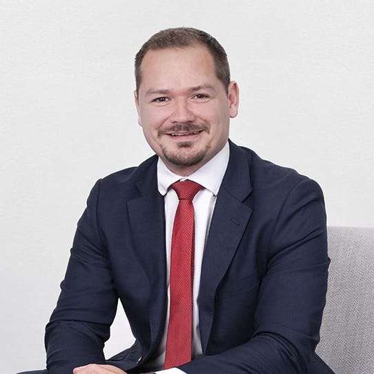 Josh Larkin Barry Plant Frankston FRANKSTON