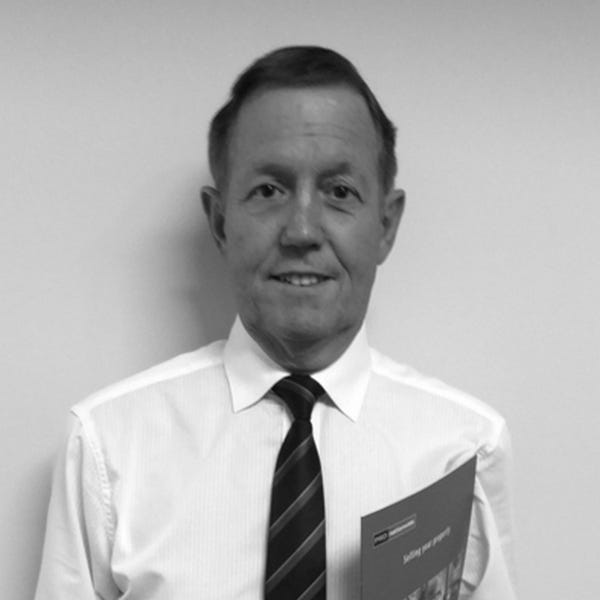 Greg Brewster Realty at the Bay RUNAWAY BAY