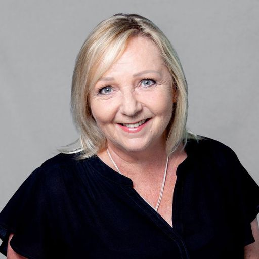 Di Padfield Professionals Real Estate Rockingham ROCKINGHAM