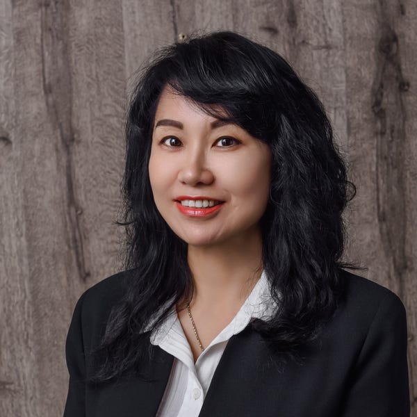 Ming Fang Avenew Realty Group PARADISE WATERS