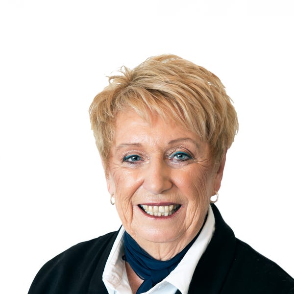 Dianne Thrift Michael Coates Realty