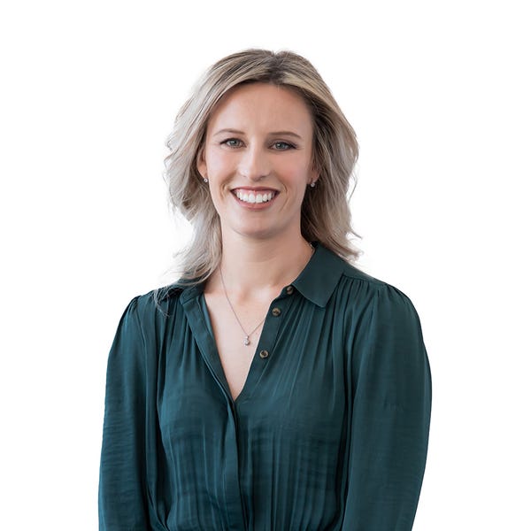 Sarah Parr Fall Real Estate